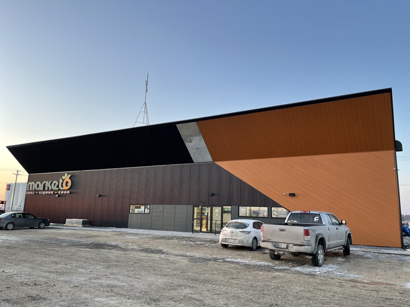 Market 6 project: commercial building exterior